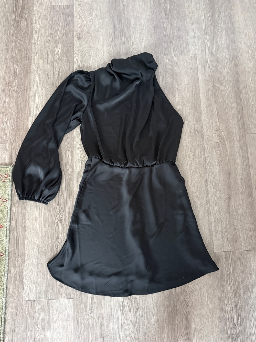 Black One-Shoulder Long Sleeve Satin Mini Dress
